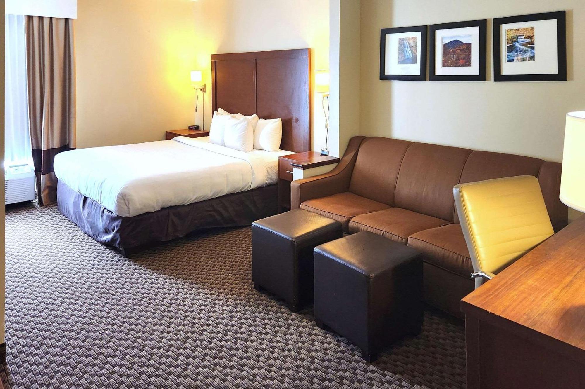Comfort Inn & Suites Mount Pocono Εξωτερικό φωτογραφία