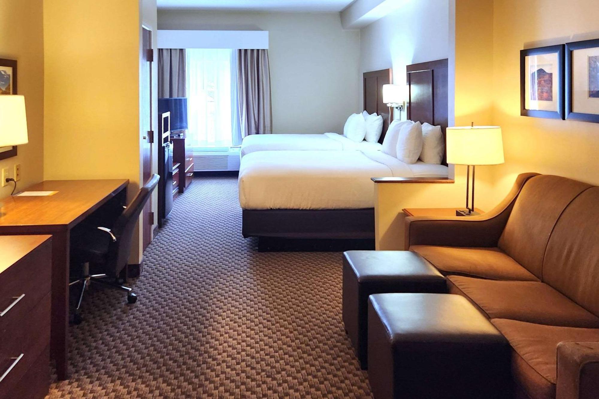 Comfort Inn & Suites Mount Pocono Εξωτερικό φωτογραφία