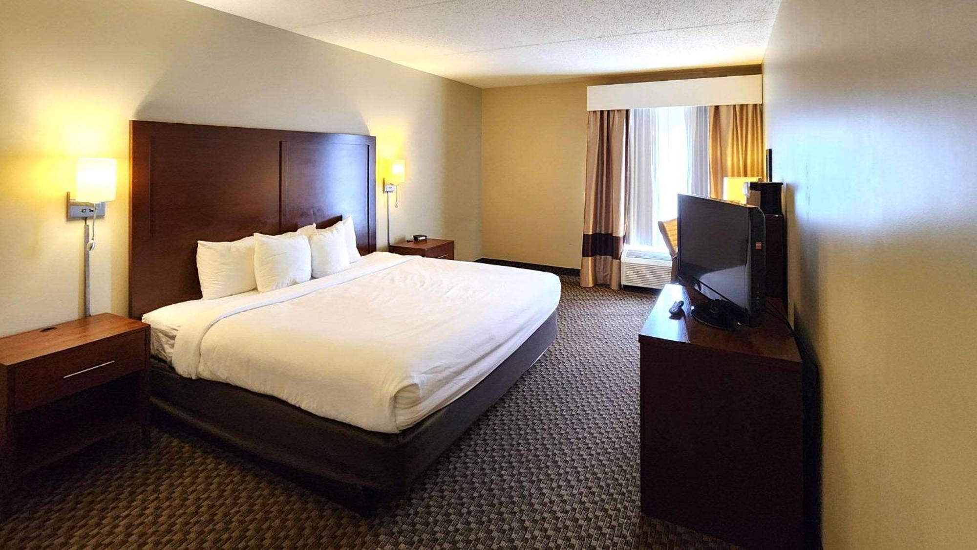 Comfort Inn & Suites Mount Pocono Εξωτερικό φωτογραφία